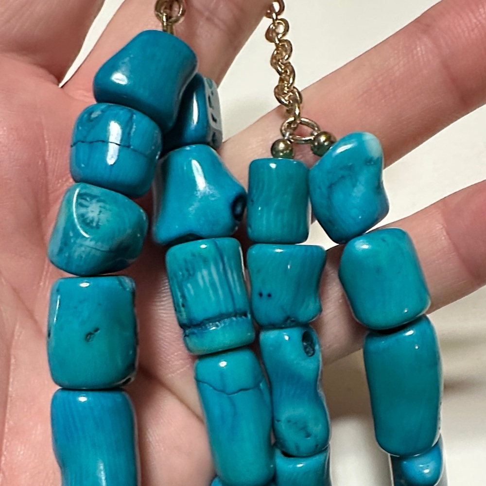 Blue Dyed Coral Studio Barse (Turquoise color) Necklace with Bead - Picture 4 of 12